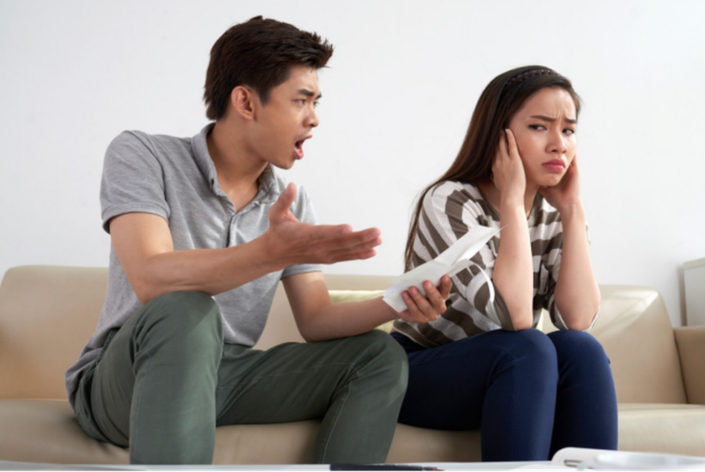 Về nhà sau 3 năm đi làm ăn xa, tôi chết lặng khi không thể nhận ra vợ mình - 1 Về nhà sau 3 năm đi làm ăn xa, tôi chết lặng khi không thể nhận ra vợ mình - 1