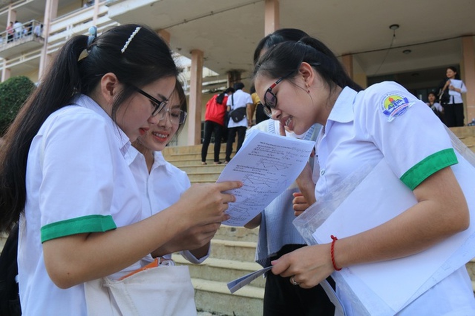 Năm 2020: ĐH Quốc gia HN tuyển sinh bằng thi đánh giá năng lực và xét hồ sơ - 1 Năm 2020: ĐH Quốc gia HN tuyển sinh bằng thi đánh giá năng lực và xét hồ sơ - 1