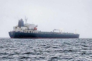 EU tung lệnh trừng phạt với hạm đội 200 tàu "bóng đêm" của Nga