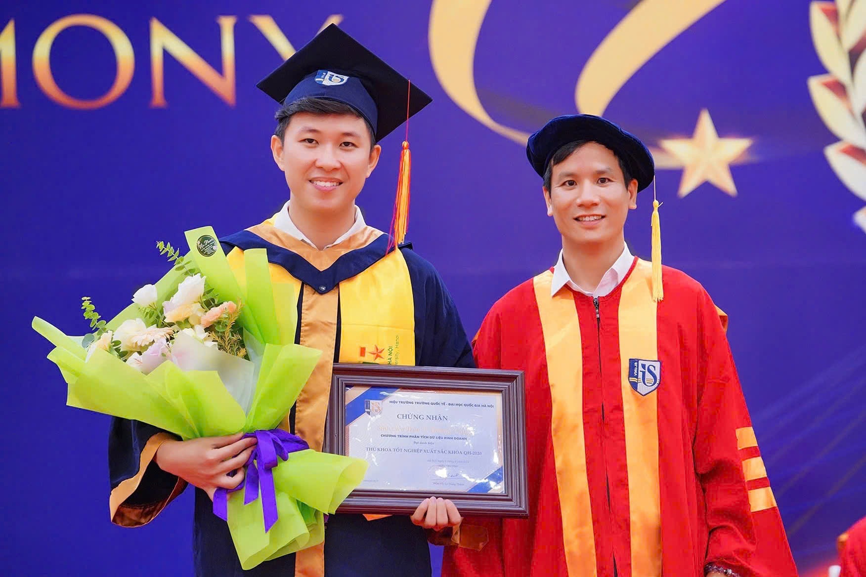 Thủ khoa Gen Z ngành phân tích dữ liệu với niềm đam mê thi khởi nghiệp - 1 Thủ khoa Gen Z ngành phân tích dữ liệu với niềm đam mê thi khởi nghiệp - 1