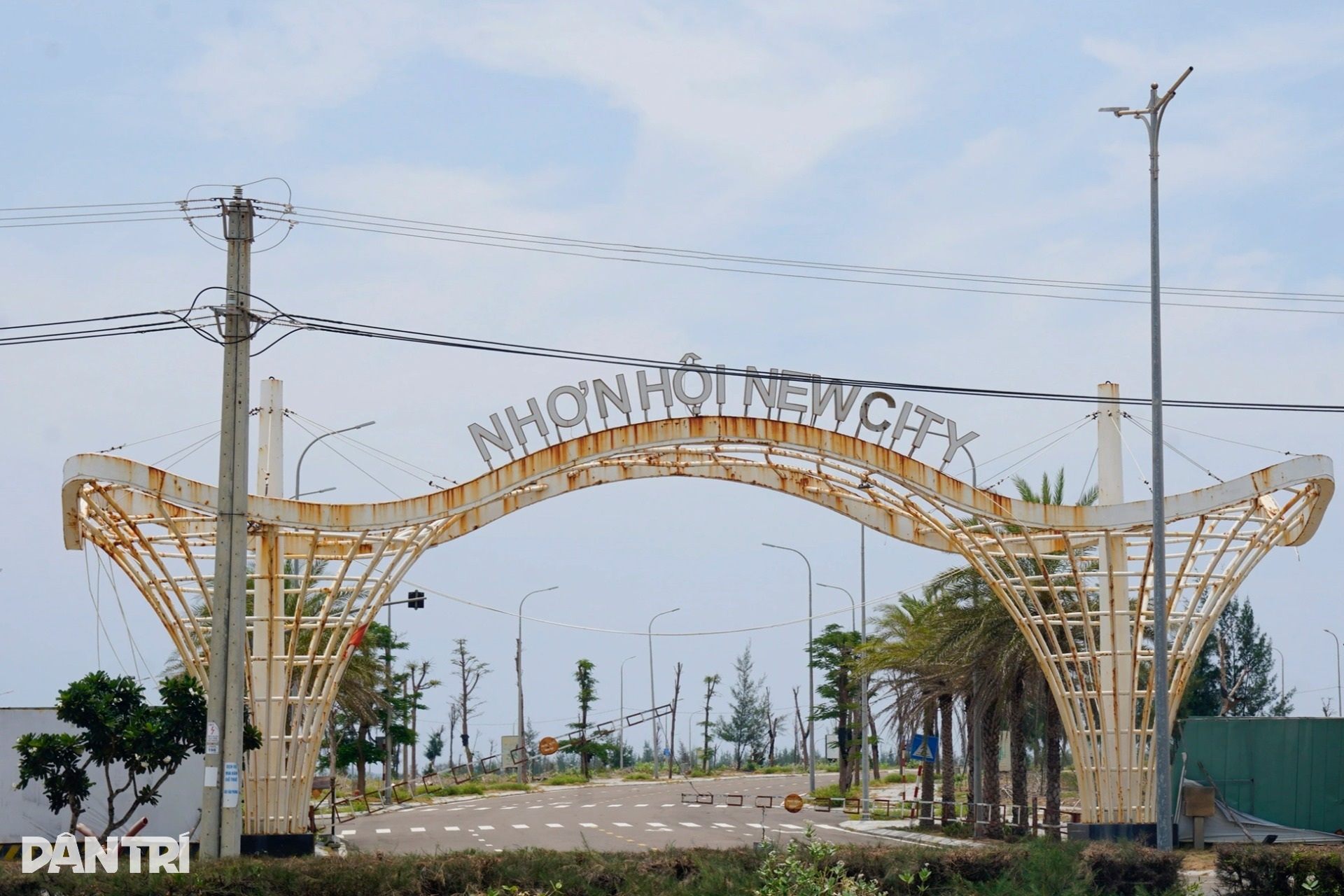 Tiến độ “rùa bò” tại dự án Nhơn Hội New City: Yêu cầu giao sổ đỏ trước 30/9 - 1