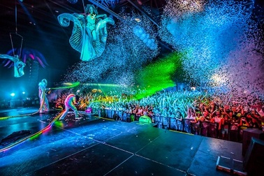 Nguy cơ tiềm ẩn từ các lễ hội “sắc màu”