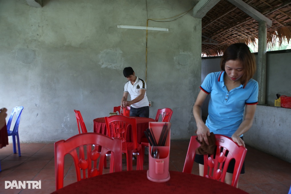 Đôi vợ chồng nghèo đổi đời nhờ cú liều đi xuất khẩu lao động - 2 Đôi vợ chồng nghèo đổi đời nhờ cú liều đi xuất khẩu lao động - 2