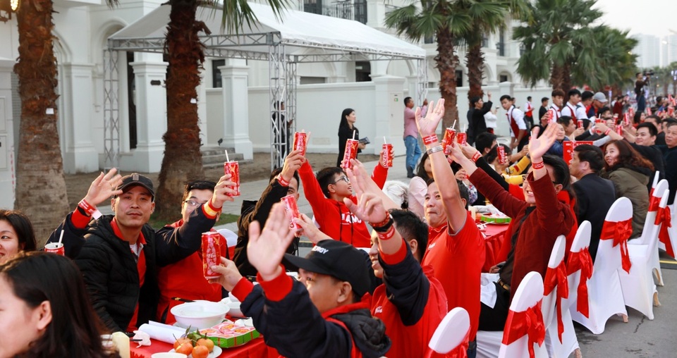 Bàn tiệc Tết dài nhất Châu Á: Không chỉ là một kỷ lục! - 6