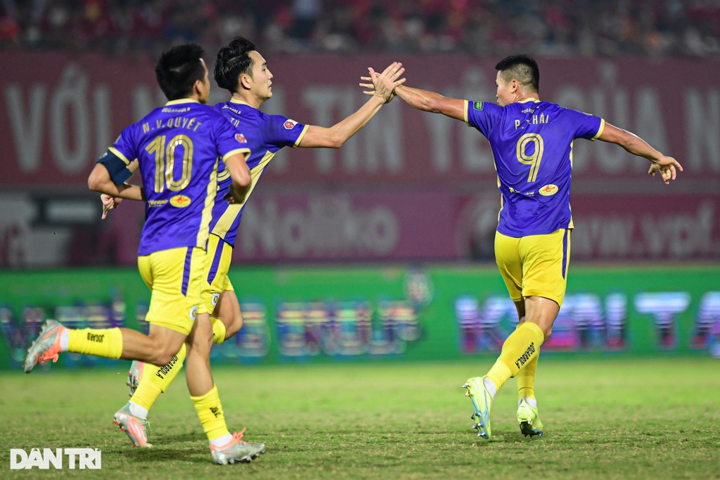 Hải Phòng thắng kịch tính CLB Hà Nội trên sân Lạch Tray - 7 Hải Phòng thắng kịch tính CLB Hà Nội trên sân Lạch Tray - 7