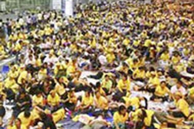 LĐBĐ Đông Nam Á họp khẩn, cân nhắc việc tổ chức AFF Cup ở Thái Lan