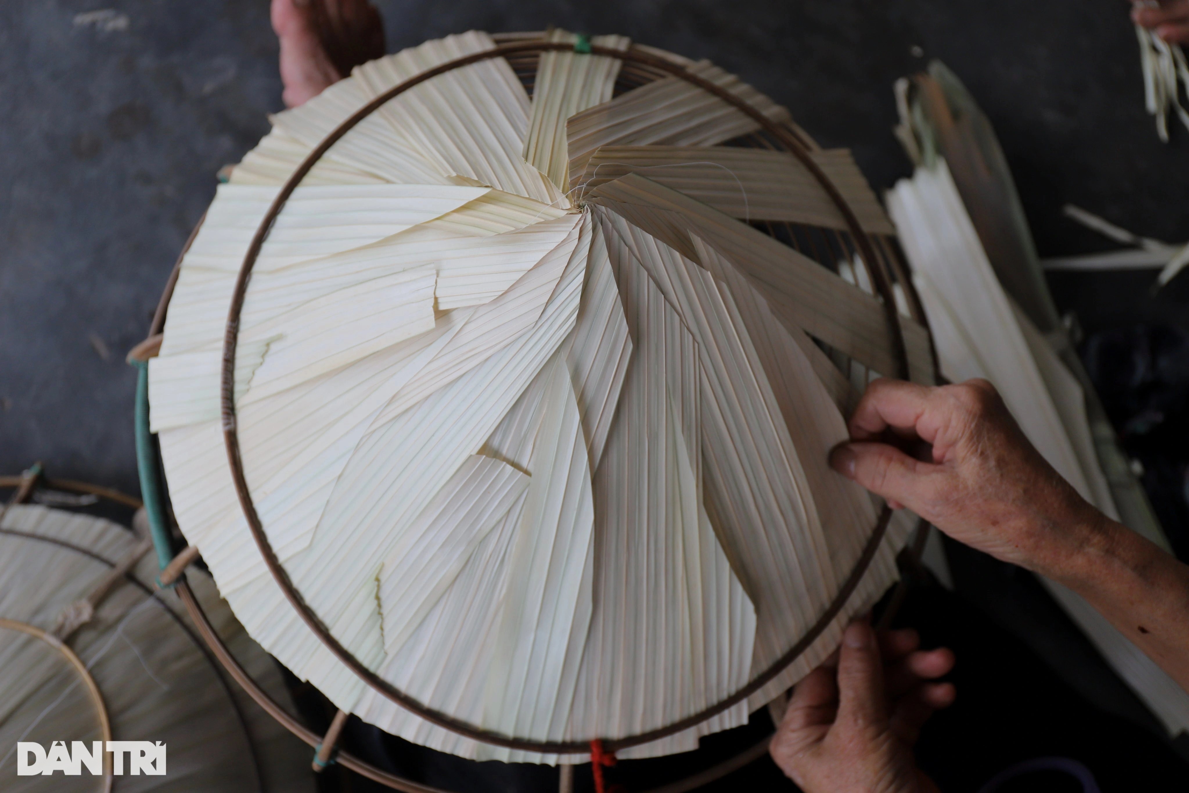 Về làng quê có truyền thống hơn 100 năm làm nghề xỏ lá - 2