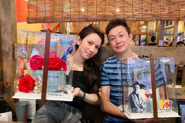 Bất ngờ vợ kém 14 tuổi của MC Anh Tuấn bị "khui" ảnh hiếm hoi mặc bikini "bỏng mắt" dân tình