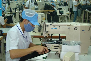 Doanh nghiệp tung “chiêu” hút lao động trở lại 