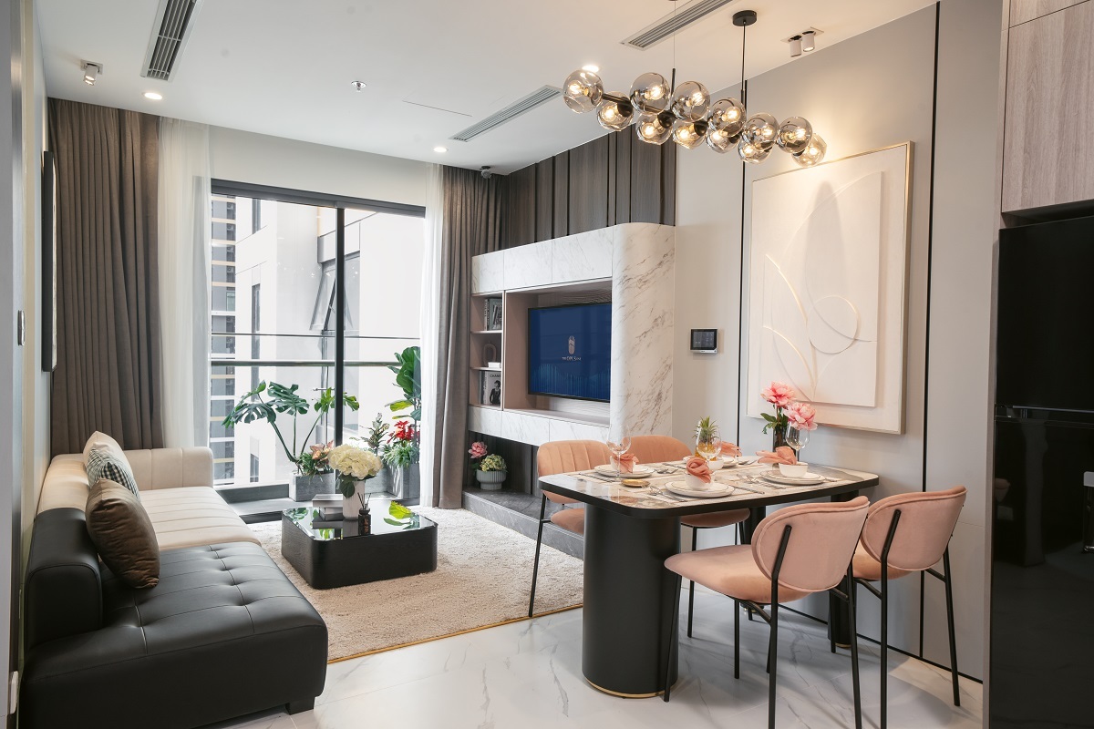 The Opus One پروجیکٹ میں خوبصورت نظاروں کے ساتھ 2 اپارٹمنٹ عمارتیں اعلیٰ طبقے کو اپنی طرف متوجہ کرتی ہیں - 3 2 tòa căn hộ tầm nhìn đẹp tại dự án The Opus One thu hút giới thượng lưu - 3