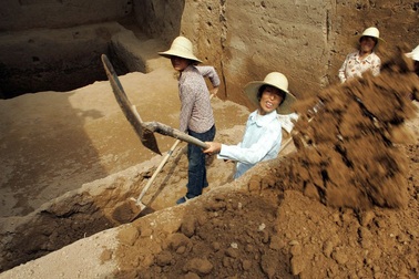 Các nhà khảo cổ Trung Quốc đã phát hiện 90 ngôi mộ triều đại Đông Hán