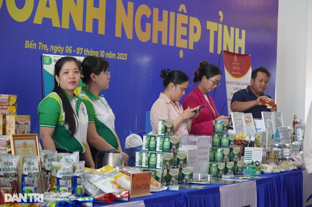 Kiếm tiền tỷ từ rác, chuối sấy, da cá basa - 1 Kiếm tiền tỷ từ rác, chuối sấy, da cá basa - 1
