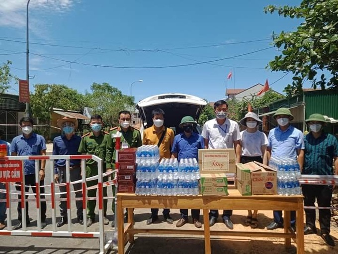 Báo chí thường trú tại Hà Tĩnh chung tay với địa phương phòng chống dịch Covid-19 - Ảnh 1.