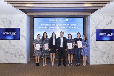 Gotec Land bàn giao sổ hồng cho cư dân dự án Summer Square