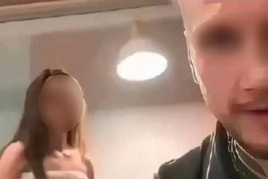 Trung Quốc: Tranh cãi nữ sinh bị đuổi học vì quan hệ với người có gia đình