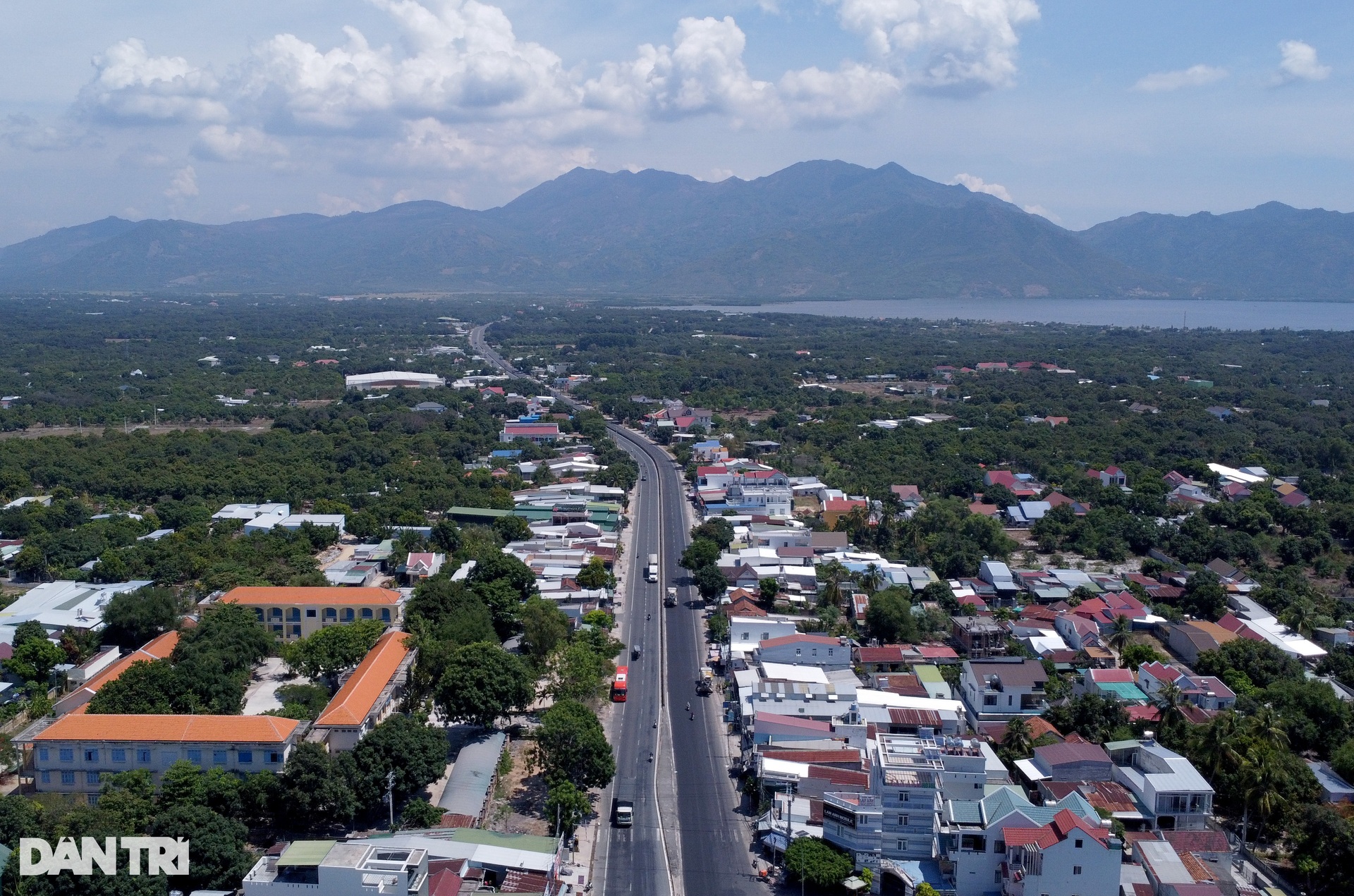 Nơi quy hoạch thành phố của du thuyền nhìn từ trên cao - 13 Nơi quy hoạch thành phố của du thuyền nhìn từ trên cao - 13