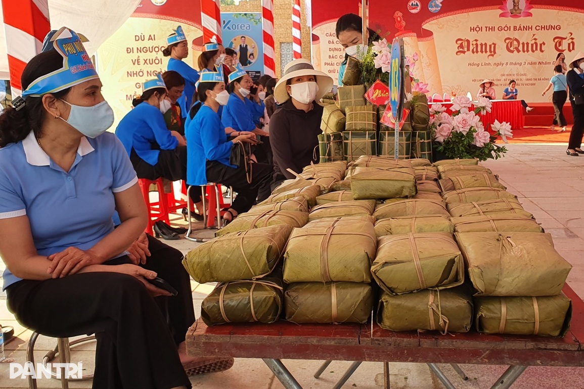 Gói hàng nghìn bánh chưng dâng Quốc Tổ Hùng Vương - 1 Gói hàng nghìn bánh chưng dâng Quốc Tổ Hùng Vương - 1