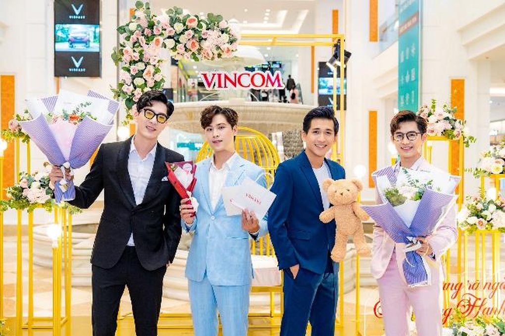 Vincom - điểm hẹn quà tặng dịp 20/10 - 2 Vincom - điểm hẹn quà tặng dịp 20/10 - 2