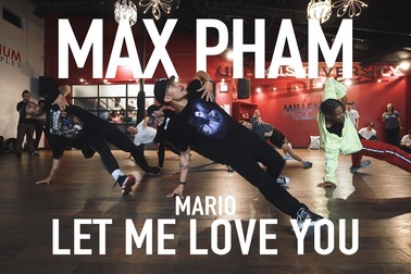Max Pham biểu diễn vũ đạo