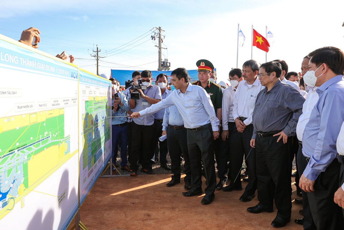 Thủ tướng không hài lòng về tiến độ sân bay Long Thành - 2 Thủ tướng không hài lòng về tiến độ sân bay Long Thành - 2