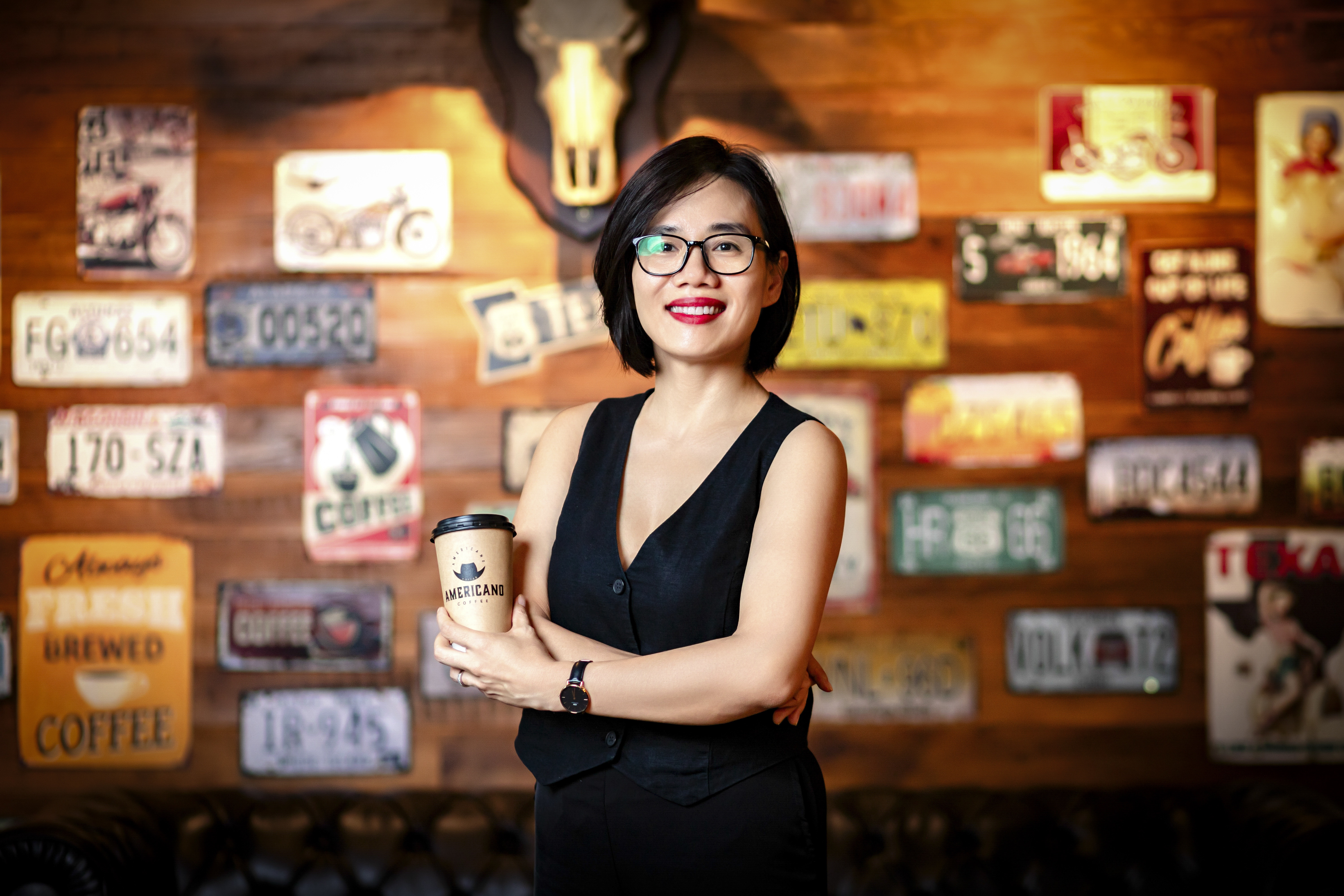 Americano Coffee: Phong cách cao bồi độc đáo nổi bật trên thị trường FB Việt Nam - 7