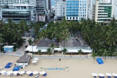 Thu hồi đất của nhà hàng có quầy bar trên bãi biển Nha Trang