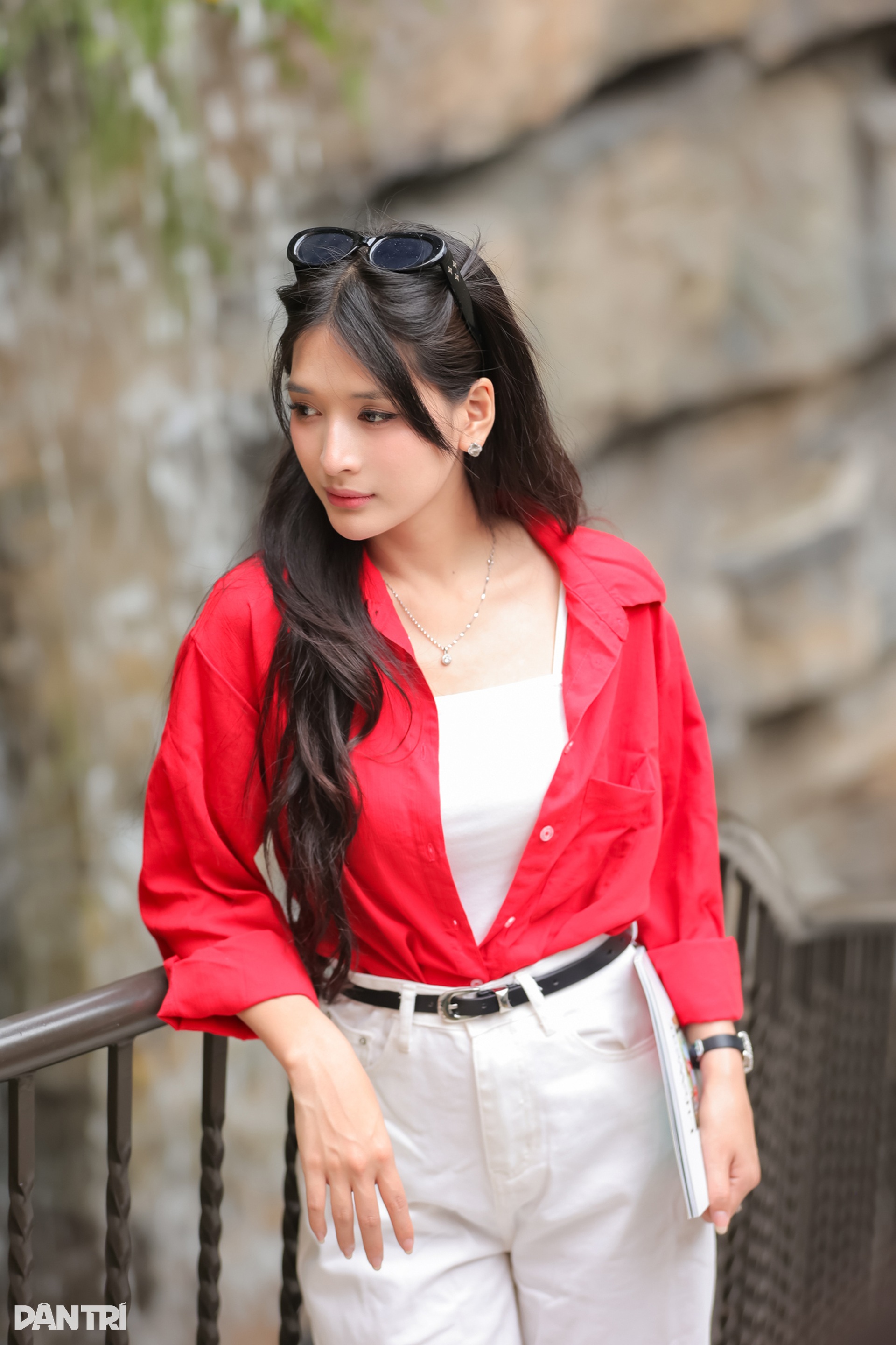 Diễn viên phim giờ vàng Yến My tự tin càng tối giản càng sang - 12