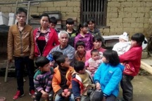 Cuộc sống của cặp vợ chồng sinh 15 đứa con trong hơn 20 năm