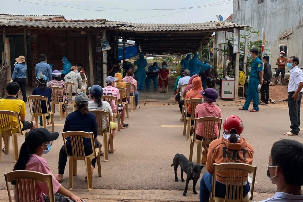 Khởi tố vụ án thanh niên đang cách ly vẫn đi thăm bạn gái làm lây lan dịch - 1 Khởi tố vụ án thanh niên đang cách ly vẫn đi thăm bạn gái làm lây lan dịch - 1