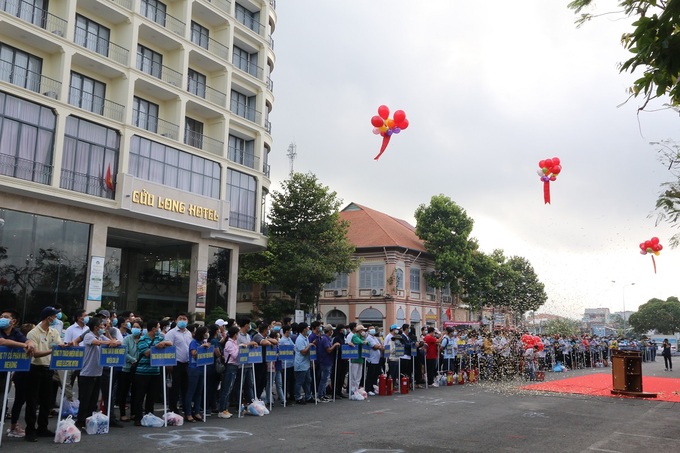 Tiền Giang: Phát động Tháng công nhân và khai mạc Hội thi An toàn, vệ sinh lao dộng - Ảnh 1.