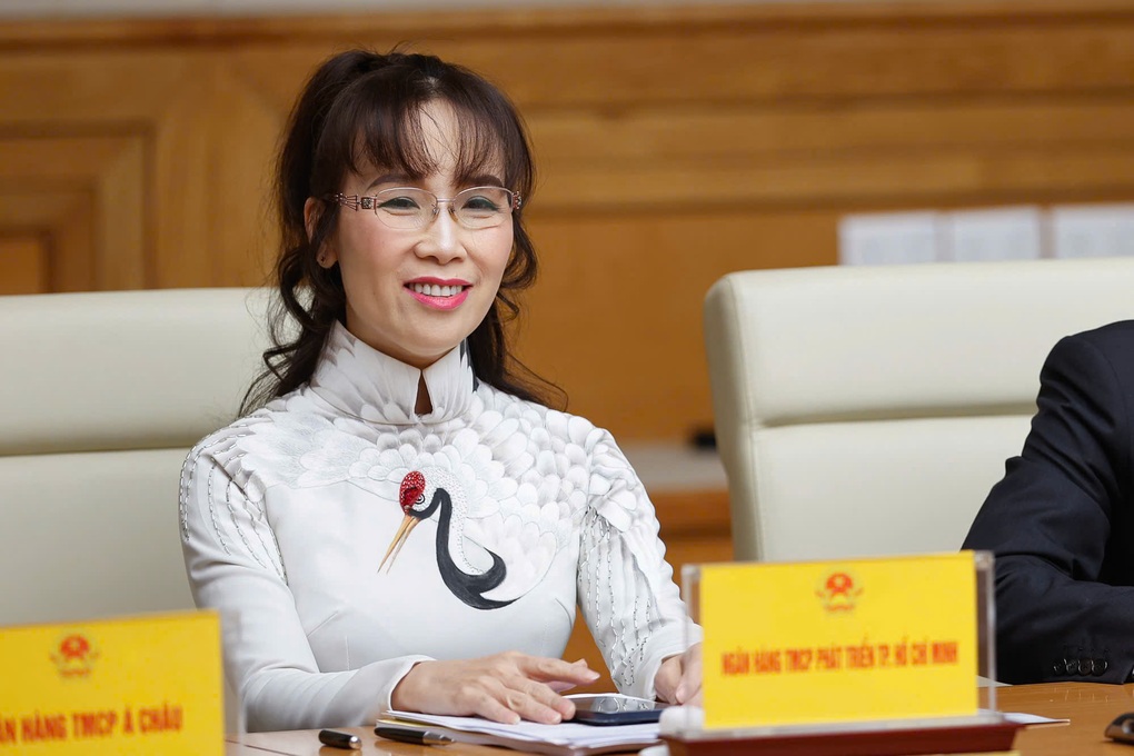 Cổ phiếu liên quan tỷ phú Nguyễn Thị Phương Thảo đón tin vui - 1 Cổ phiếu liên quan tỷ phú Nguyễn Thị Phương Thảo đón tin vui - 1