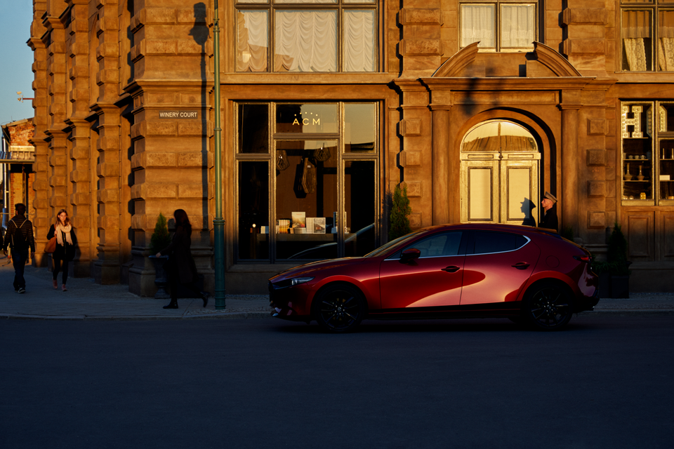 Mazda3 thế hệ mới liên tiếp nhận được các giải thưởng Xe của năm 2019 - 3 Mazda3 thế hệ mới liên tiếp nhận được các giải thưởng Xe của năm 2019 - 3