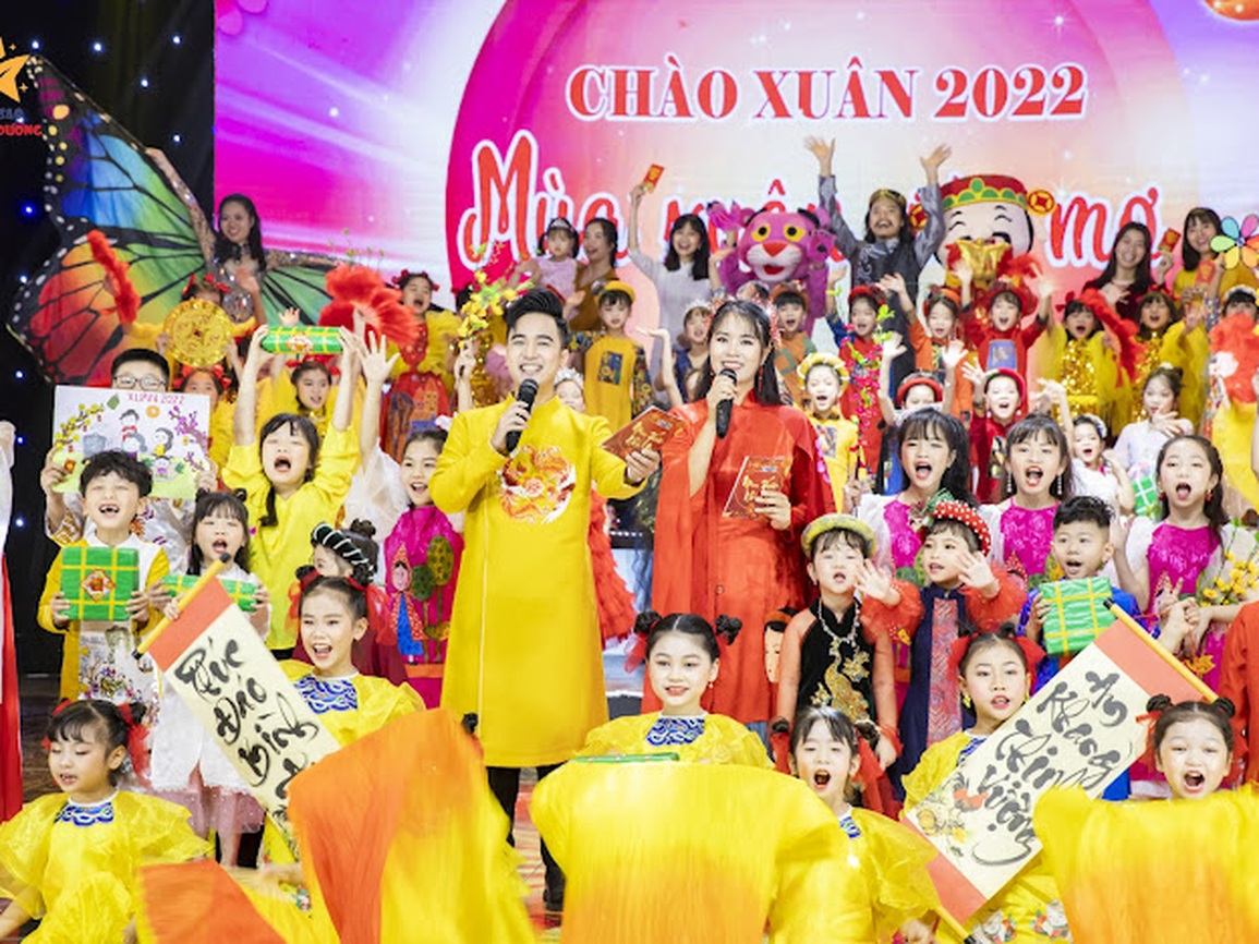 Nhà thơ Ngọc Thanh sáng tạo thích nghi với tình hình dịch bệnh - 2 Nhà thơ Ngọc Thanh sáng tạo thích nghi với tình hình dịch bệnh - 2