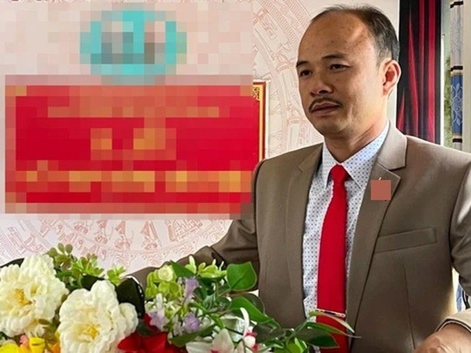 Ông Trần Sỹ Huỳnh bị Công an TP Bảo Lộc ra quyết định khởi tố.