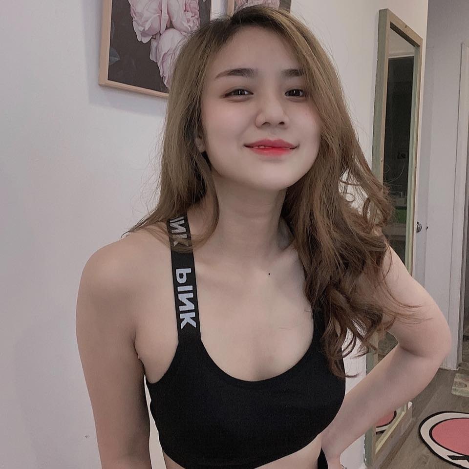 Hậu ly hôn, vợ cũ Hoài Lâm nhan sắc thăng hạng quyến rũ bội phần - 4 Hậu ly hôn, vợ cũ Hoài Lâm nhan sắc thăng hạng quyến rũ bội phần - 4
