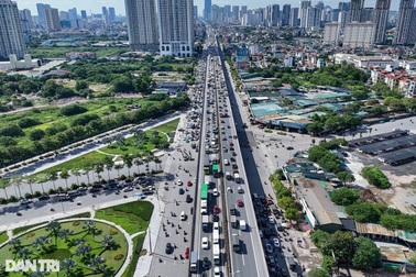 Sửa chữa xong khe co giãn, mặt đường Vành đai 3 trên cao Hà Nội