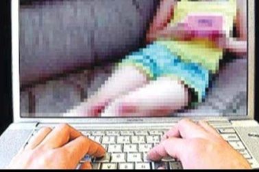 Cô gái 23 tuổi ở Hà Nội bị "bắt cóc online", ép quay clip khỏa thân