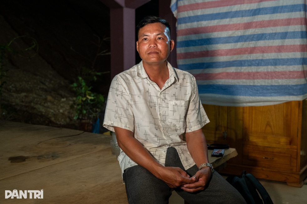 Làm dân vận, không ngại ngần gõ cửa từng nhà... xin đất - 5 Làm dân vận, không ngại ngần gõ cửa từng nhà... xin đất - 5