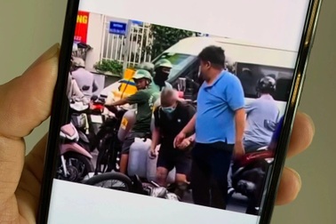 Tài xế ô tô khai lý do đánh cụ ông ở phường Sài Gòn