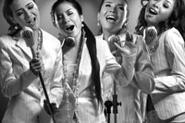 5 Dòng Kẻ: Buồn vì những điều tiếng ác ý