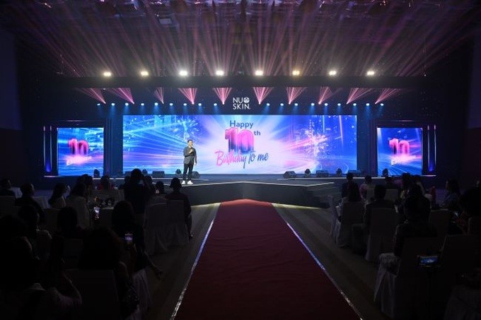 Ông Bùi Quốc Thắng, Tổng Giám đốc Nu Skin Việt Nam chia sẻ tại sự kiện