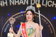 Vũ Thục Hiền Hải Dương đăng quang Hoa hậu Doanh nhân Du lịch Việt Nam 2023