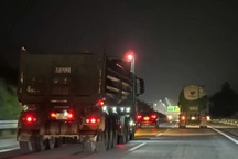 Cấm xe tải, xe khách chạy làn tốc độ cao ở cao tốc: Gỡ bỏ rủi ro cho tài xế