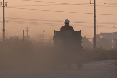 Vụ công nông "ăn gà" đại náo làng quê: Bất lực hay buông lỏng quản lý?