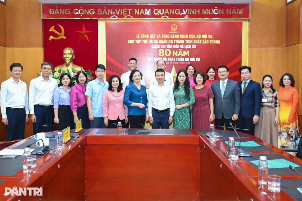 Cảm xúc rưng rưng, niềm tự hào là người Nội vụ luôn vẹn nguyên trong tôi - 8