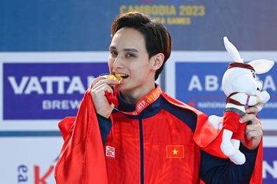 "Hoàng tử" TDDC Đinh Phương Thành giành HCV ở 5 kỳ SEA Games liên tiếp
