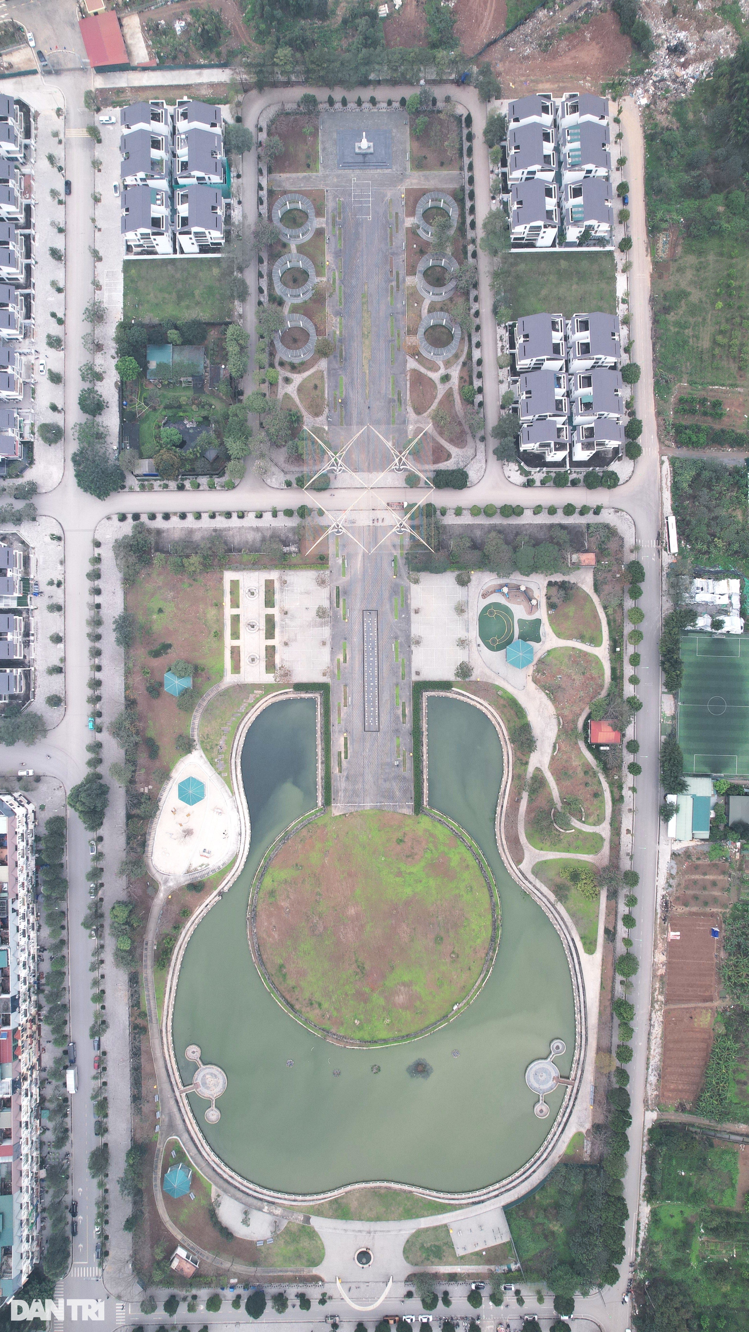 Công viên trăm tỷ hình cây đàn ít người biết ở Hà Nội - 2