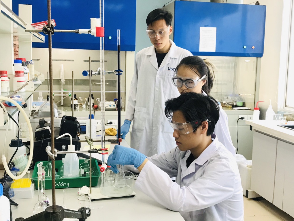 Đề xuất hỗ trợ kinh phí nghiên cứu sinh ngành học cần thiết nhưng khó tuyển - 2 Đề xuất hỗ trợ kinh phí nghiên cứu sinh ngành học cần thiết nhưng khó tuyển - 2