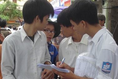 Không chấm điểm câu in sai trong đề Vật lý