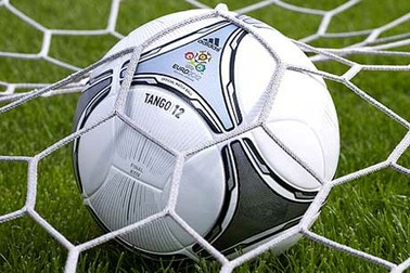 Trái bóng Tango 12: Sự trở lại của một huyền thoại